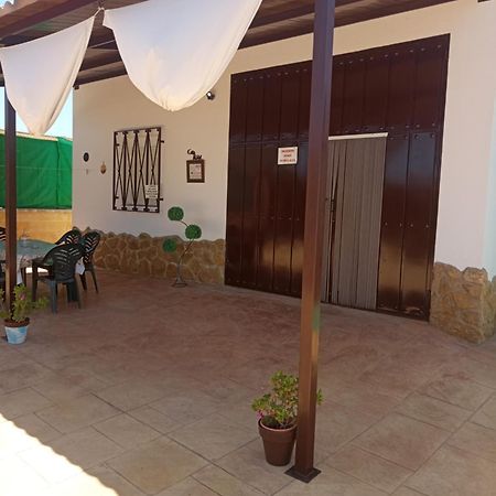 Conjunto Rural Andrea Guest House Moriles Exterior photo