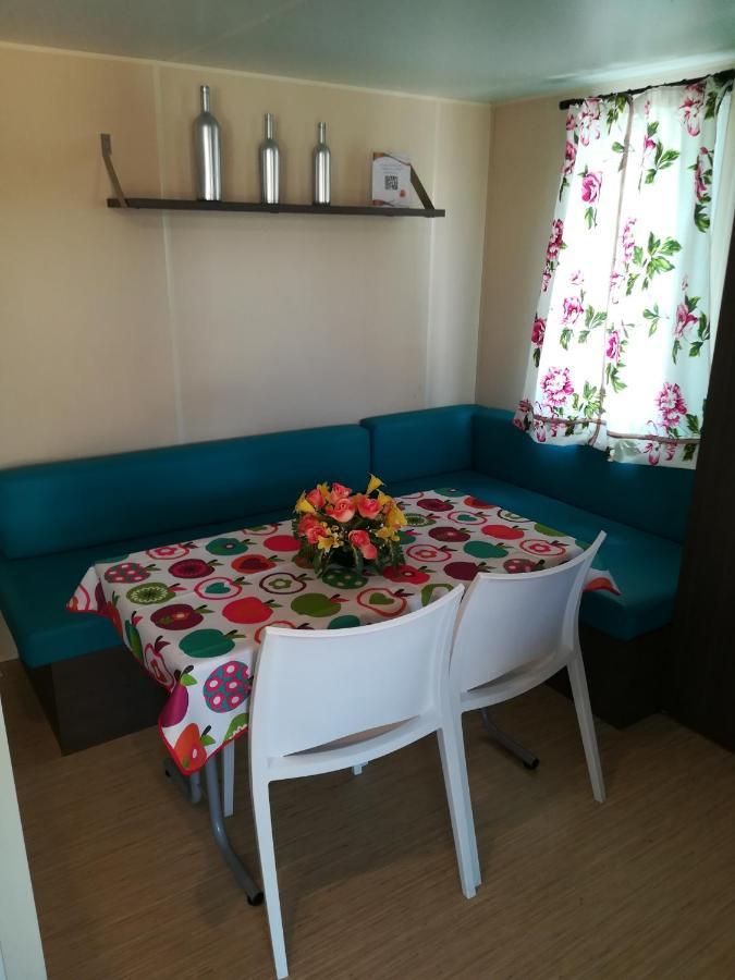 Conjunto Rural Andrea Guest House Moriles Exterior photo
